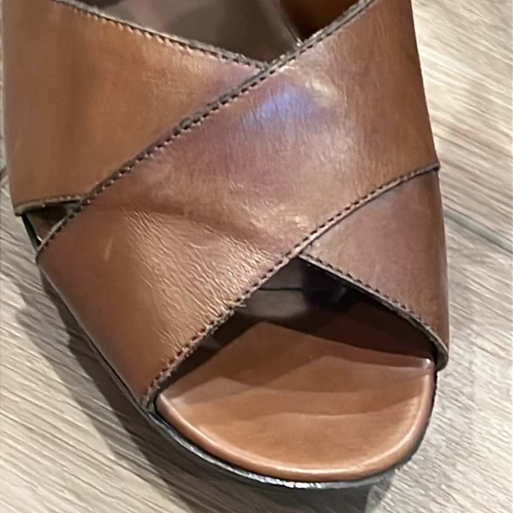 Brighton vogue heels